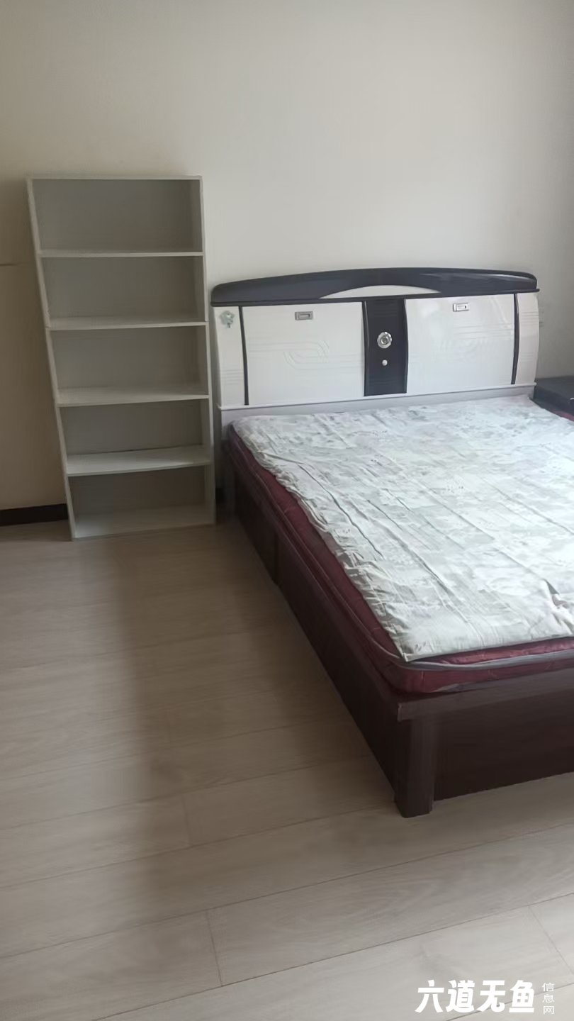 丰华园小区二楼出租 丰华园小区二楼出租